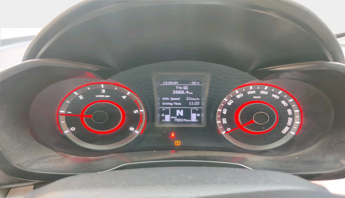 2023 Mahindra XUV300 W8 (O) 1.5 DIESEL AMT, Diesel, Automatic, 78,824 km, interior