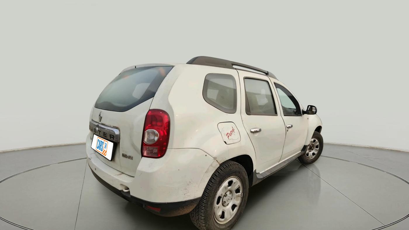 2013 Renault Duster RXE PETROL, CNG, Manual, 1,37,744 km, exterior