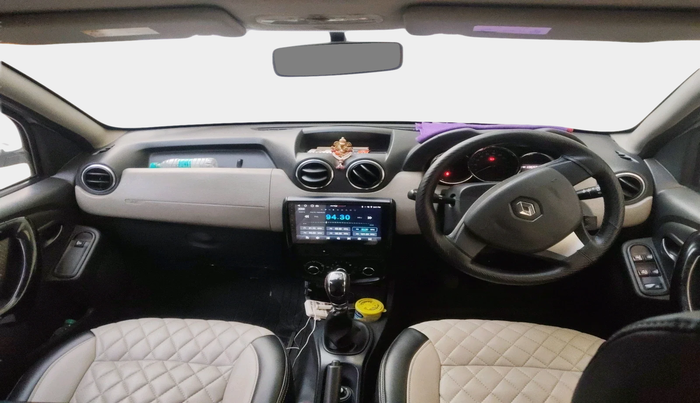 2015 Renault Duster 85 PS RXL DIESEL, Diesel, Manual, 1,36,590 km, interior