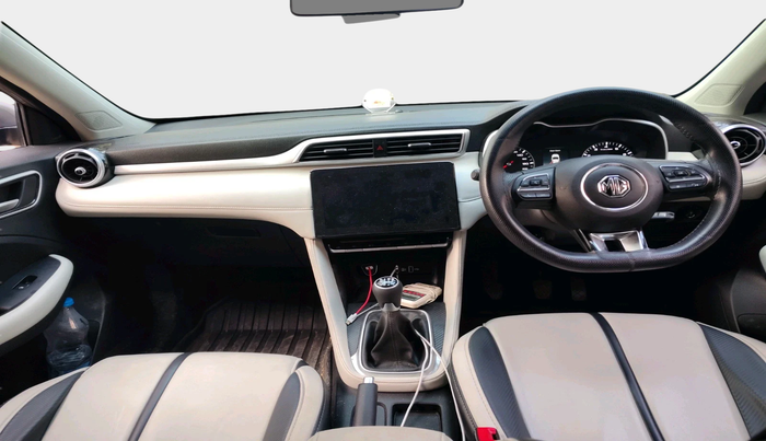 2023 MG ASTOR STYLE 1.5 MT, Petrol, Manual, 53,190 km, interior