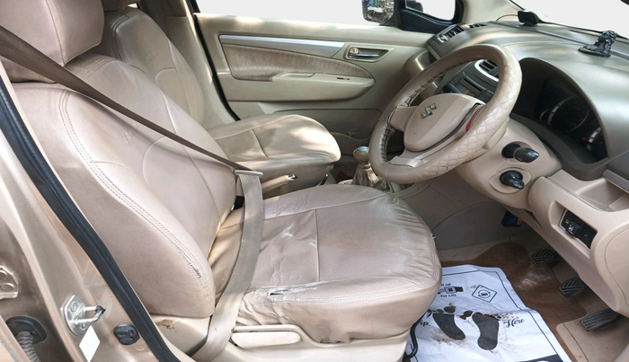 2013 Maruti Ertiga VXI, Petrol, Manual, 1,34,561 km, interior
