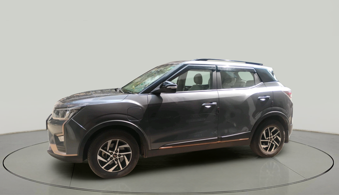 2024 Mahindra XUV400 EL 7.2 KW, Electric, Automatic, 60,845 km, exterior