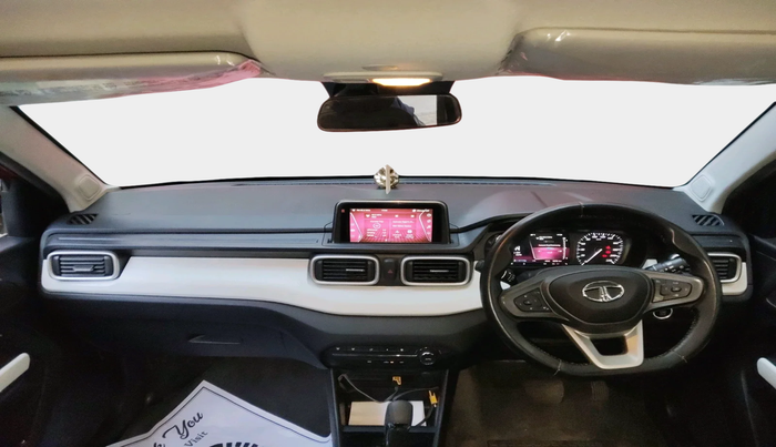 2022 Tata PUNCH CREATIVE AMT 1.2 RTN DUAL TONE, Petrol, Automatic, 6,278 km, interior