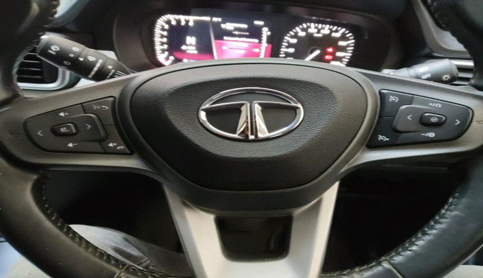 2022 Tata PUNCH CREATIVE AMT 1.2 RTN DUAL TONE, Petrol, Automatic, 6,278 km, interior