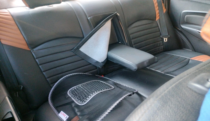 2017 Ford Figo Aspire TITANIUM 1.2 PETROL, Petrol, Manual, 49,705 km, interior