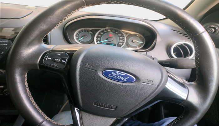 2017 Ford Figo Aspire TITANIUM 1.2 PETROL, Petrol, Manual, 49,705 km, interior