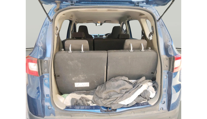 2019 Renault TRIBER RXT, Petrol, Manual, 48,301 km, exterior