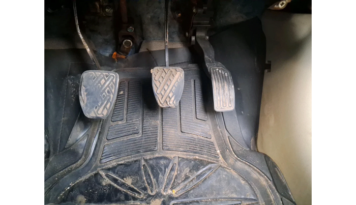 2012 Renault Scala RXZ DIESEL, Diesel, Manual, 1,10,328 km, interior