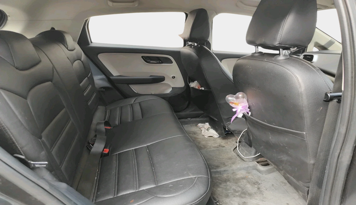 2021 Tata ALTROZ XE PETROL, Petrol, Manual, 42,733 km, interior