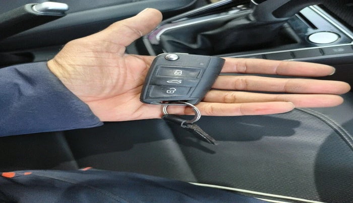 2023 Volkswagen VIRTUS GT PLUS TSI 1.5 EVO DSG, Petrol, Automatic, 25,189 km, interior