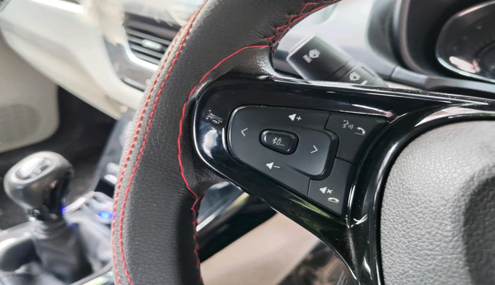 2021 Tata NEXON XZ PETROL, Petrol, Manual, 31,400 km, interior