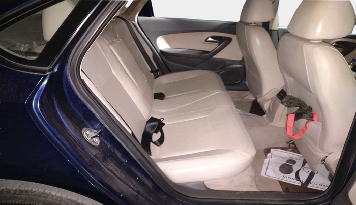 2013 Volkswagen Vento HIGHLINE 1.6 MPI, Petrol, Manual, 83,014 km, interior