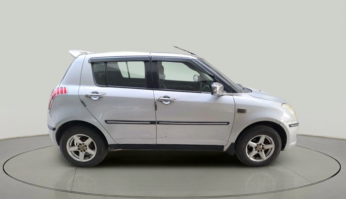 2011 Maruti Swift VXI, Petrol, Manual, 1,14,744 km, exterior