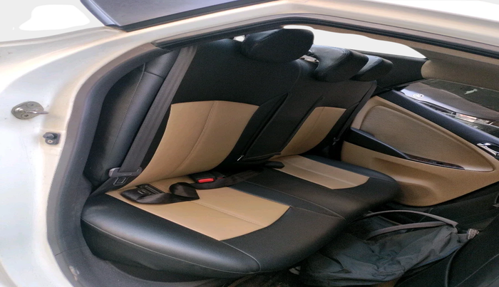 2012 Hyundai Verna FLUIDIC 1.6 VTVT SX, Petrol, Manual, 91,758 km, interior