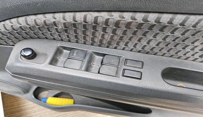 2014 Maruti Ritz ZXI, Petrol, Manual, 1,09,979 km, interior