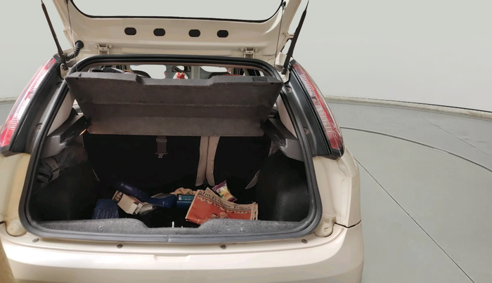 2014 Fiat Punto EVO EMOTION 1.4, Petrol, Manual, 26,040 km, exterior