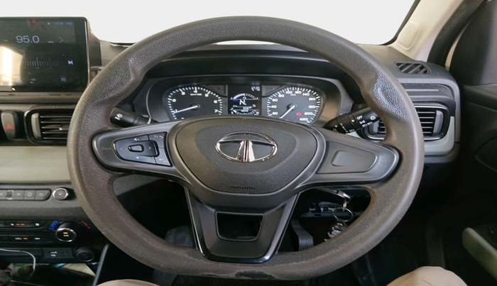 2023 Tata PUNCH ADVENTURE AMT, Petrol, Automatic, 57,387 km, interior