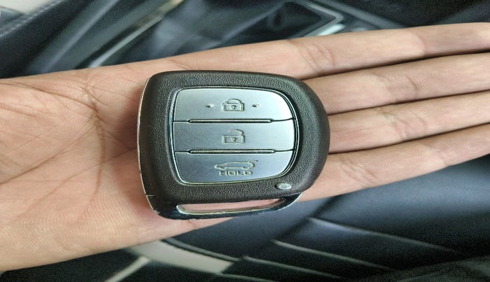 2019 Hyundai Elite i20 ASTA (O) CVT, CNG, Automatic, 1,06,297 km, interior