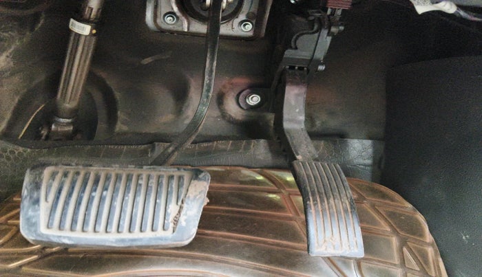 2019 Hyundai Elite i20 ASTA (O) CVT, CNG, Automatic, 1,06,297 km, interior