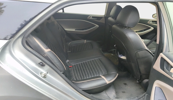 2019 Hyundai Elite i20 ASTA (O) CVT, CNG, Automatic, 1,06,297 km, interior