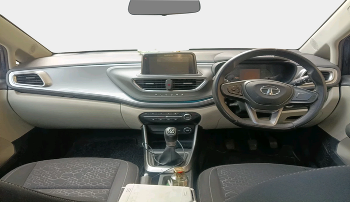 2023 Tata ALTROZ XZ PLUS SUNROOF CNG, CNG, Manual, 32,687 km, interior