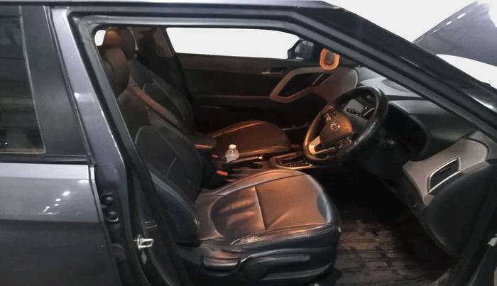 2017 Hyundai Creta SX PLUS AT 1.6 PETROL, Petrol, Automatic, 1,49,029 km, interior