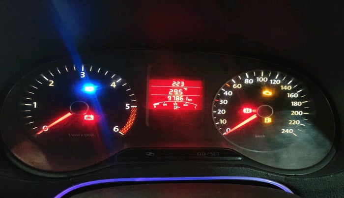 2011 Volkswagen Polo TRENDLINE 1.2L DIESEL, Diesel, Manual, 1,25,629 km, interior