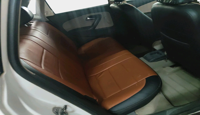 2011 Volkswagen Polo TRENDLINE 1.2L DIESEL, Diesel, Manual, 1,25,629 km, interior