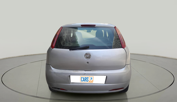 2011 Fiat Grand Punto DYNAMIC 1.3, Diesel, Manual, 1,99,002 km, exterior