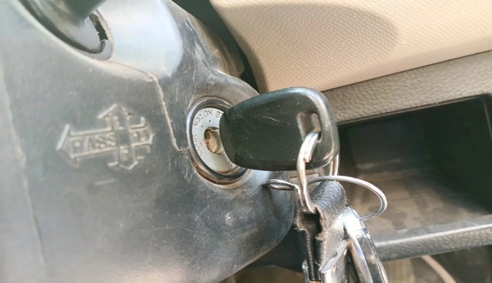 2013 Maruti Wagon R 1.0 LXI CNG, Petrol, Manual, 1,92,742 km, interior