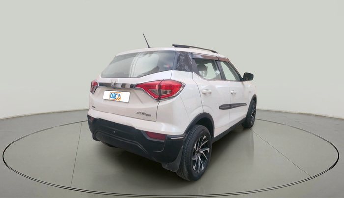 2023 Mahindra XUV300 W6 1.2 PETROL AMT, Petrol, Automatic, 31,510 km, exterior
