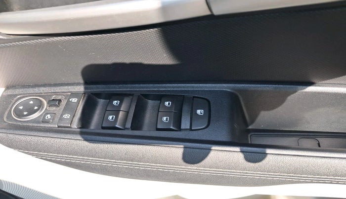 2023 KIA SONET HTX 1.0 TURBO PETROL IMT, Petrol, Manual, 11,885 km, interior