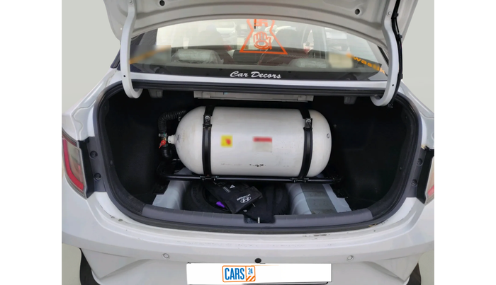 2024 Hyundai AURA S 1.2 CNG, Petrol, Manual, 8,557 km, exterior