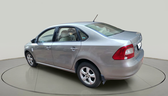 2015 Skoda Rapid AMBITION 1.5 TDI AT, Diesel, Automatic, 89,201 km, exterior