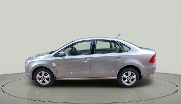 2015 Skoda Rapid AMBITION 1.5 TDI AT, Diesel, Automatic, 89,201 km, exterior