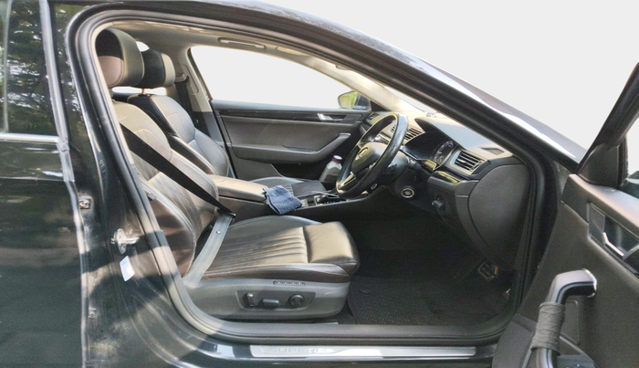 2020 Skoda Superb L&K 2.0 TSI AT, Petrol, Automatic, 93,644 km, interior