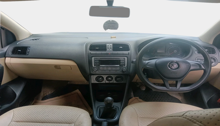 2016 Volkswagen Ameo COMFORTLINE 1.2L, Petrol, Manual, 63,390 km, interior