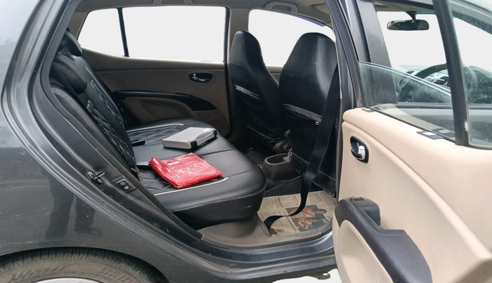 2011 Hyundai i10 SPORTZ 1.2 AT, Petrol, Automatic, 82,303 km, interior