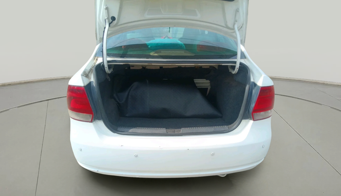 2011 Volkswagen Vento TRENDLINE DIESEL 1.6, Diesel, Manual, 1,46,415 km, exterior