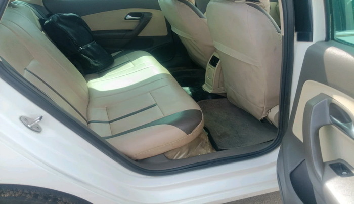 2011 Volkswagen Vento TRENDLINE DIESEL 1.6, Diesel, Manual, 1,46,415 km, interior