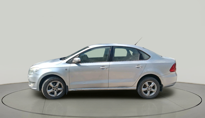 2015 Skoda Rapid AMBITION 1.5 TDI AT, Diesel, Automatic, 93,087 km, exterior
