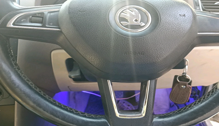 2015 Skoda Rapid AMBITION 1.5 TDI AT, Diesel, Automatic, 93,087 km, interior