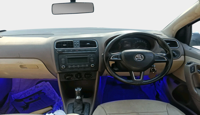 2015 Skoda Rapid AMBITION 1.5 TDI AT, Diesel, Automatic, 93,087 km, interior