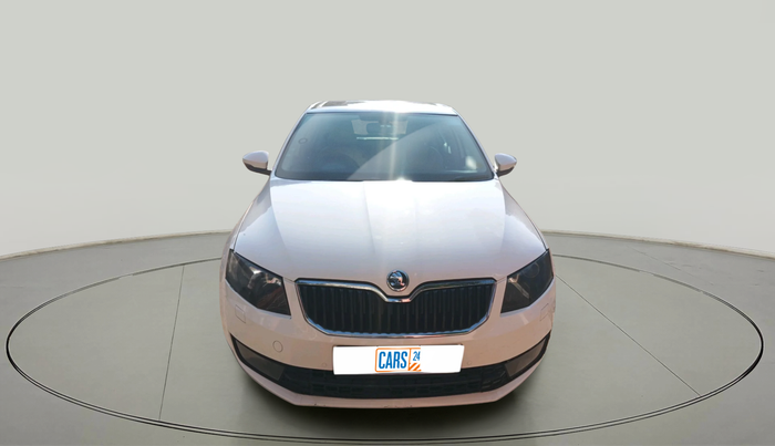 2014 Skoda Octavia ELEGANCE 2.0 TDI AT, Diesel, Automatic, 1,16,747 km, exterior
