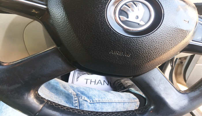 2014 Skoda Octavia ELEGANCE 2.0 TDI AT, Diesel, Automatic, 1,16,747 km, interior