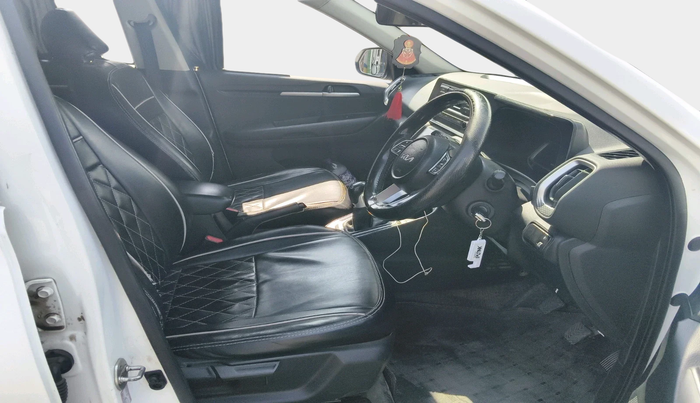 2022 KIA SONET HTK 1.5, Diesel, Manual, 2,25,345 km, interior