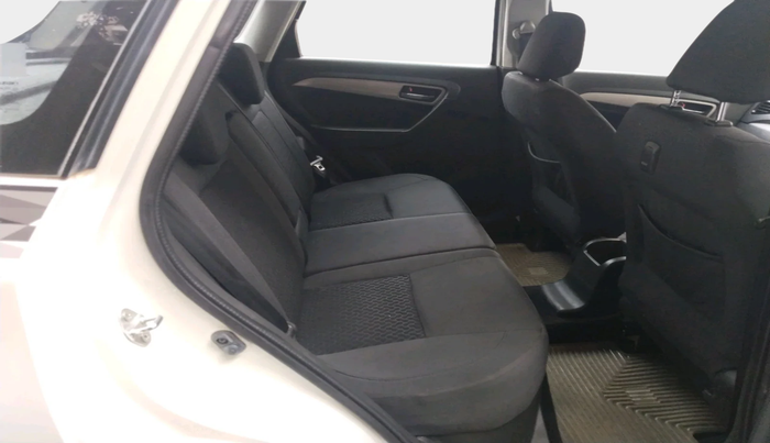 2016 Maruti Vitara Brezza ZDI, Diesel, Manual, 51,701 km, interior