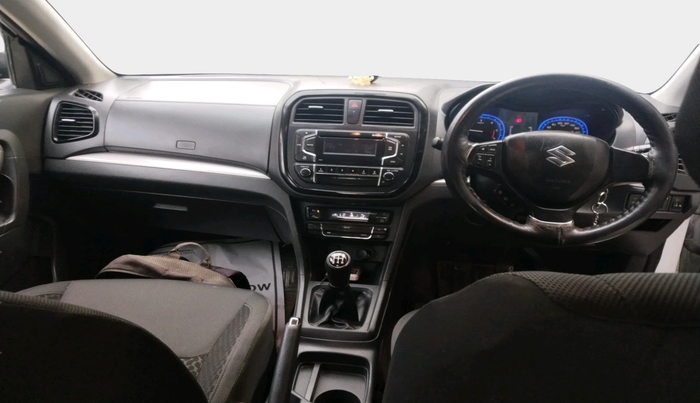2016 Maruti Vitara Brezza ZDI, Diesel, Manual, 51,701 km, interior