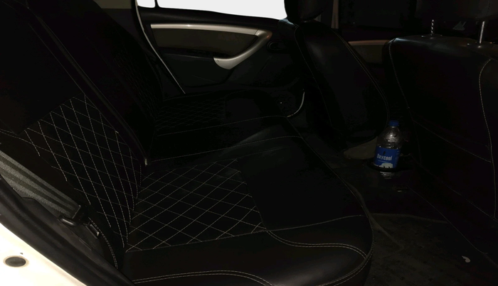 2013 Renault Duster 85 PS RXL DIESEL, Diesel, Manual, 2,17,772 km, interior