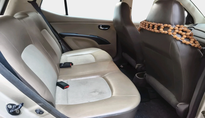 2013 Hyundai i10 MAGNA 1.1, Petrol, Manual, 75,594 km, interior